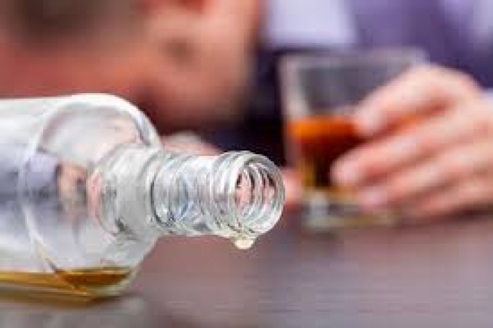 تعداد فوتیهای ناشی از الکل تنها در یک استان ایران سە رقمی است