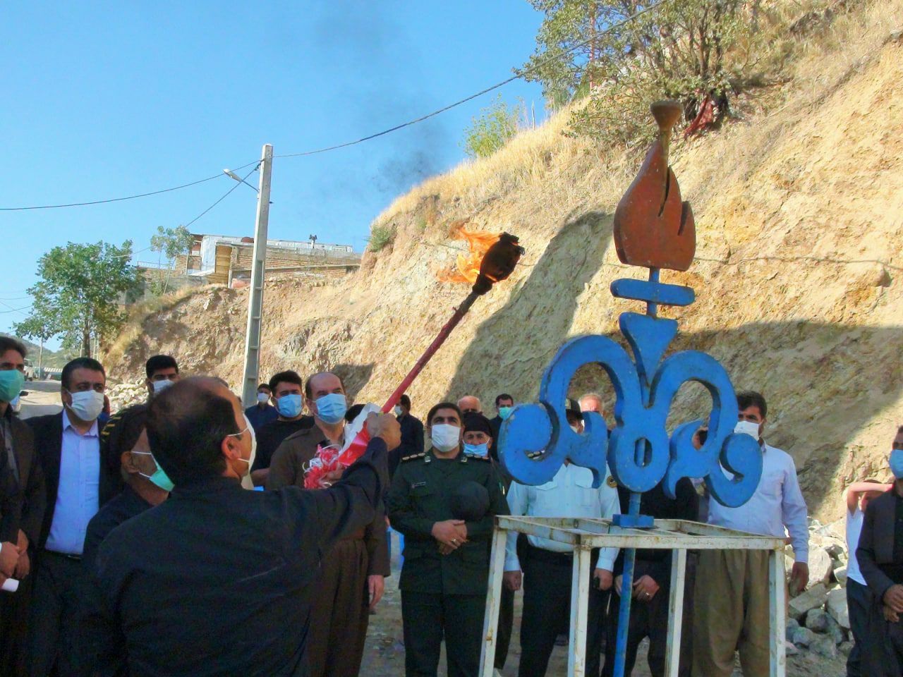 مشعل‌ گاز در 6 روستای شهرستان جوانرود افتتاح شد