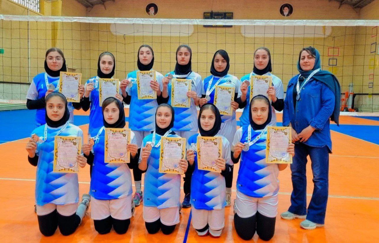 کسب مقام دوم مسابقات والیبال قهرمانی نوجوانان دختر استان کرمانشاه توسط وختران جوانرودی