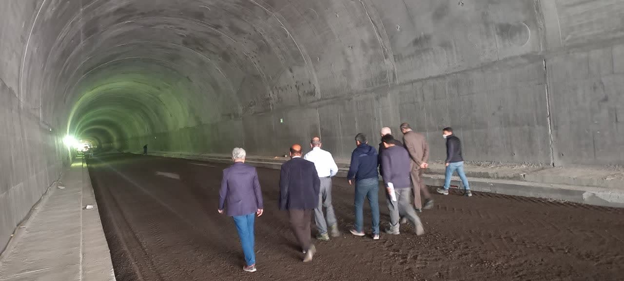 پروژه تونل سیاه طاهر شتاب می گیرد/ عملیات اجرایی تونل با تمام توان و در دو شیفت کاری در حال انجام است