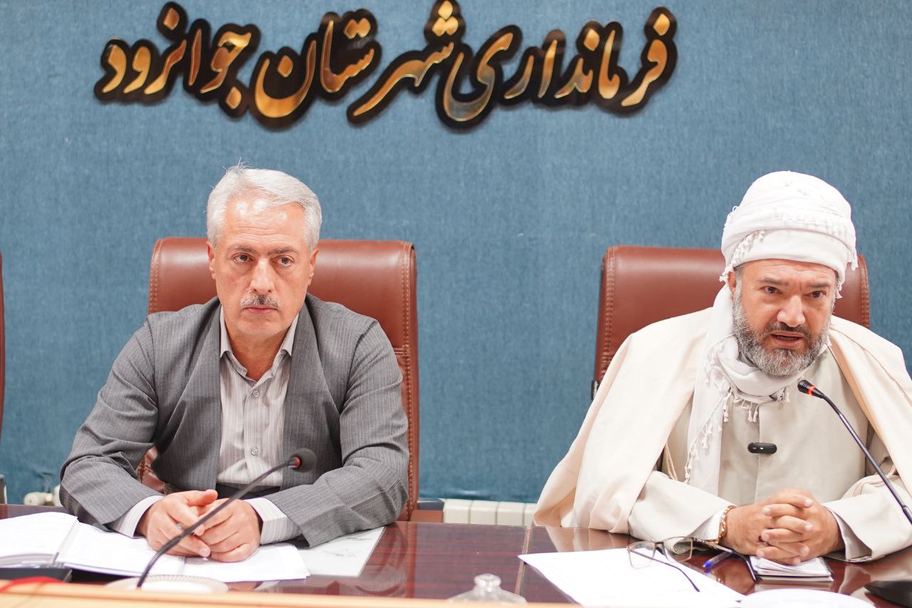 فرماندار جوانرود در اولین جلسه شورای اداری: ملاک ارزیابی مدیران، تکریم ارباب رجوع و پاسخگویی به رسانه‌ها است / پایان سهل‌انگاری اداری