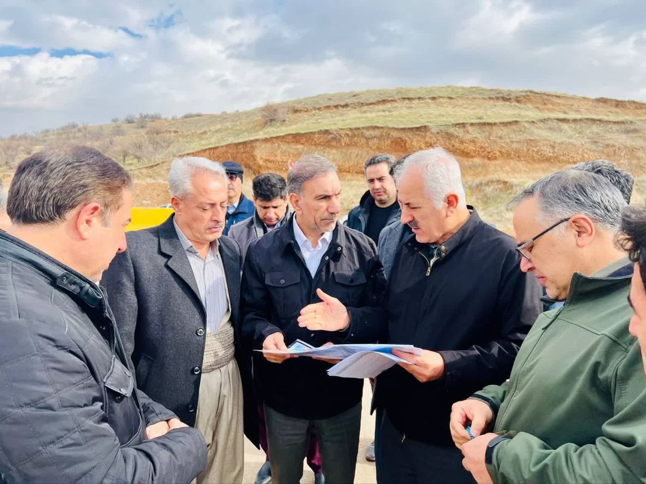 عزم راسخ مدیریت ارشد کرمانشاه برای اجرای مصوبات سفر استاندار به جوانرود؛ از ایمن‌سازی جاده‌ها تا تعیین تکلیف پروژه‌های اقتصادی بلاتکلیف