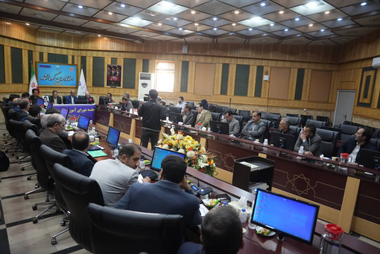 آموزش حضوری در مناطق محروم کرمانشاه جایگزین فضای مجازی شود