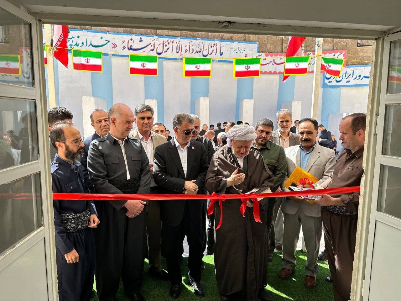 افتتاح مرکز خدمات جامع سلامت شهری و روستایی شماره ۲ پاوه