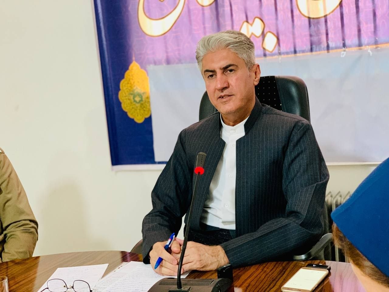 مسلم فخری بخشدار باینگان: سکوت درباره سلامت آب باینگان قابل قبول نیست؛ مردم حق دارند حقیقت را بدانند